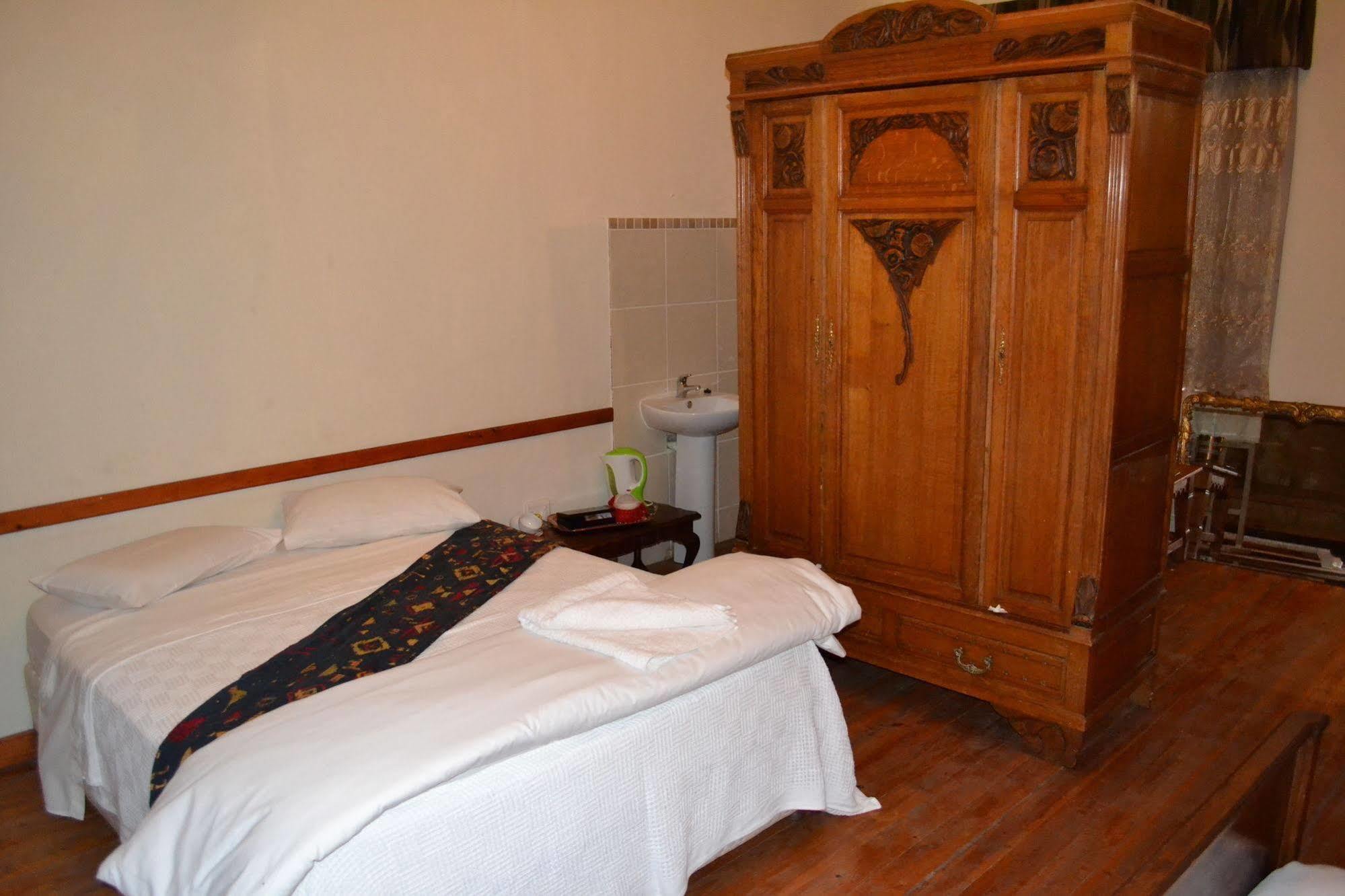 Schulteheim Hotel Uniondale  Esterno foto